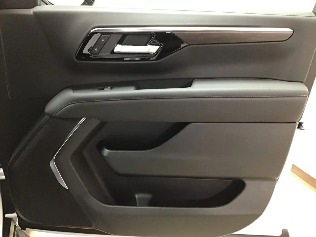 2026 Chevrolet Tahoe LS - Photo 7