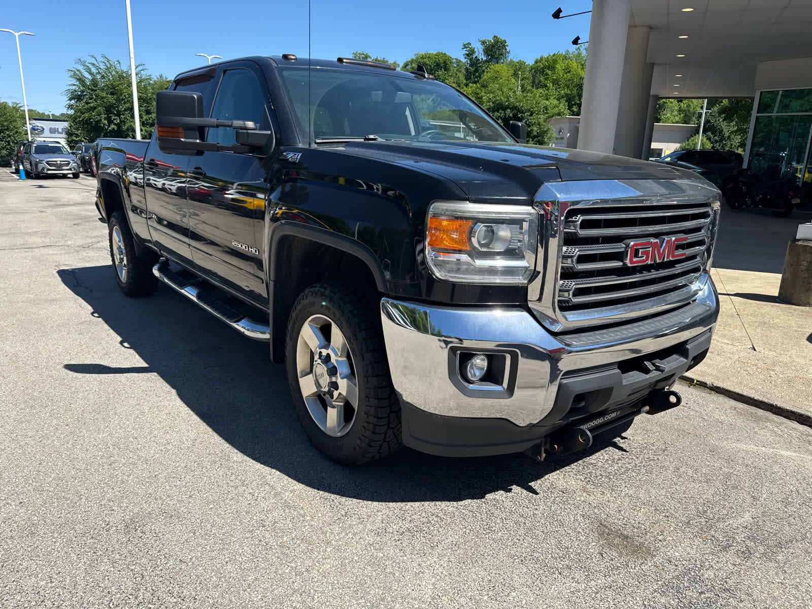 2016 GMC Sierra 4WD Crew Cab Standard Box SLE's photo