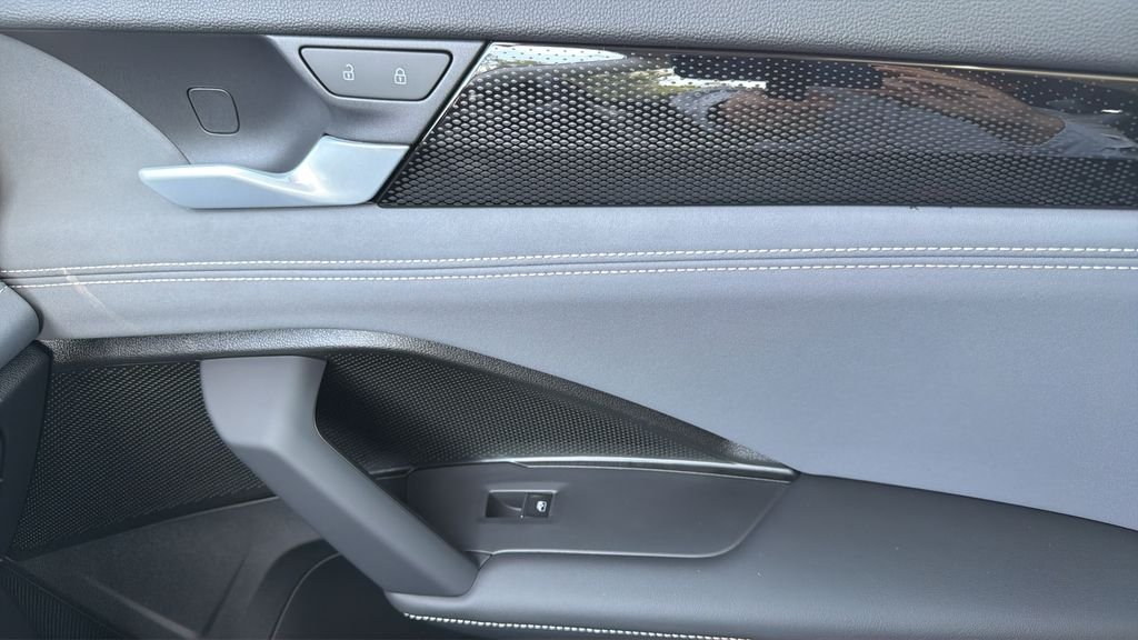 New 2026 Platinum Gray Metallic Volkswagen 2.0T SE image 14