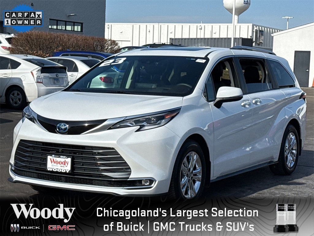 2023 TOYOTA SIENNA - Image 3