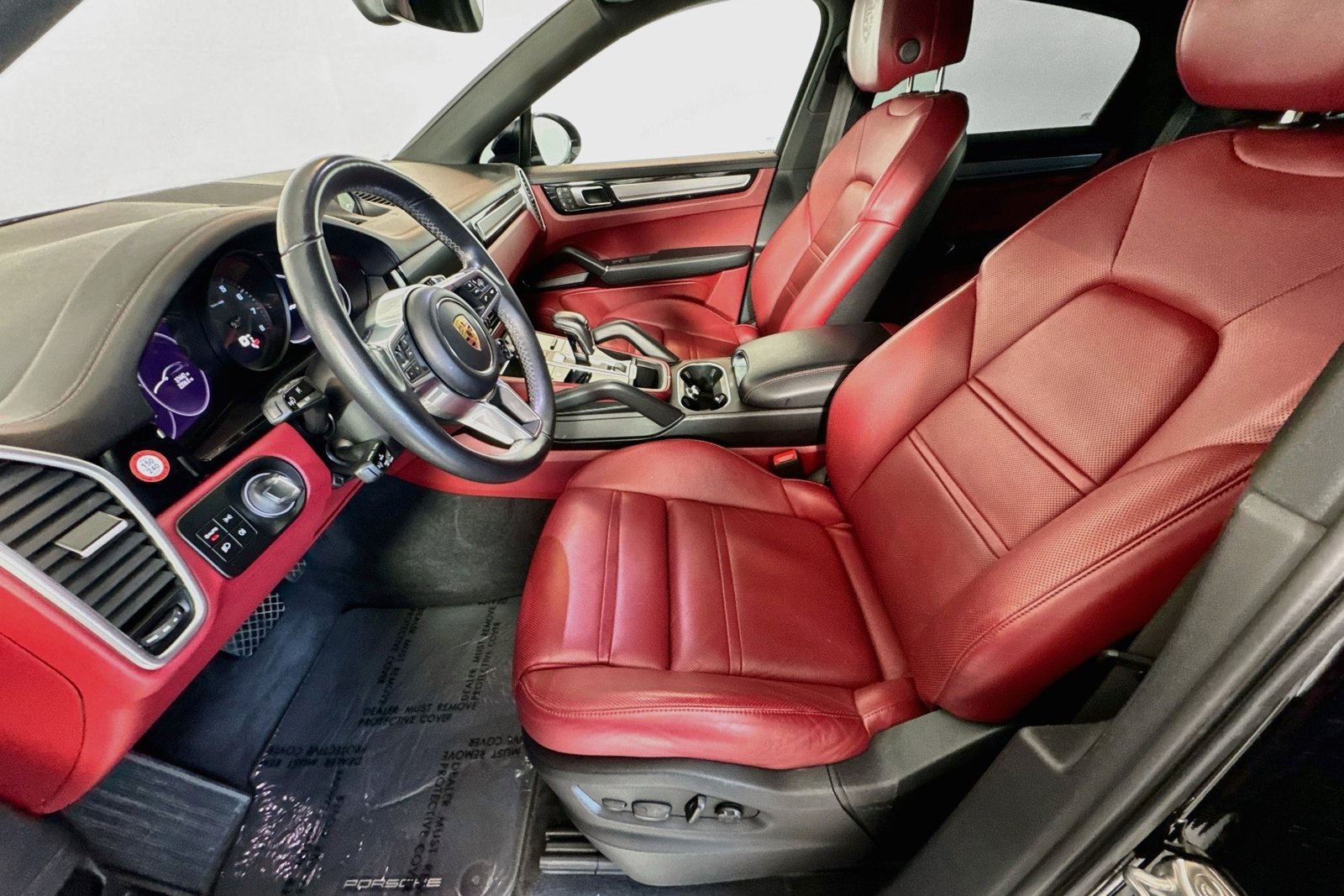 Used 2023 Black Porsche  image 20