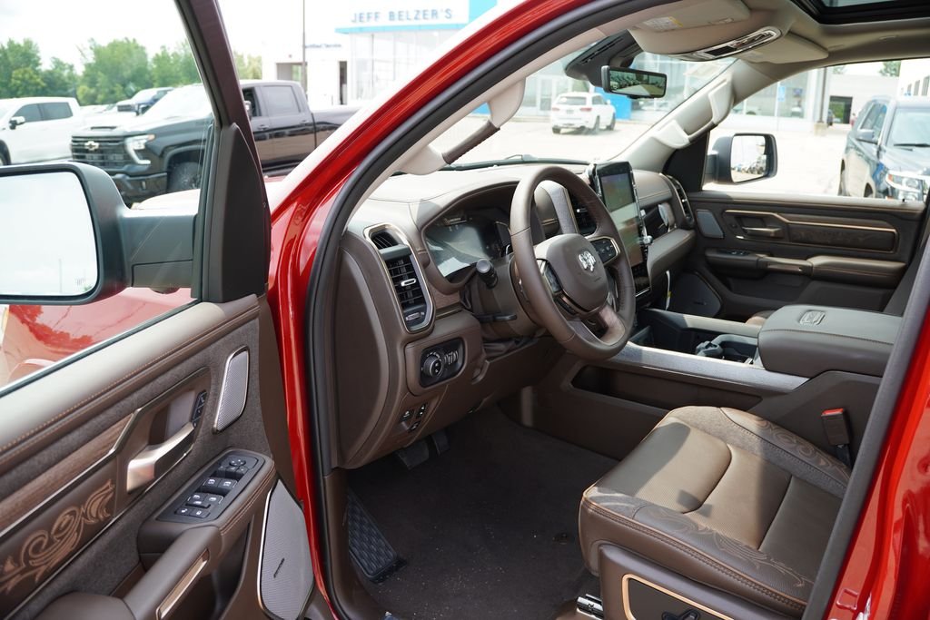 New 2026 Molten Red Pearl-Coat Exterior Paint RAM Limited image 11