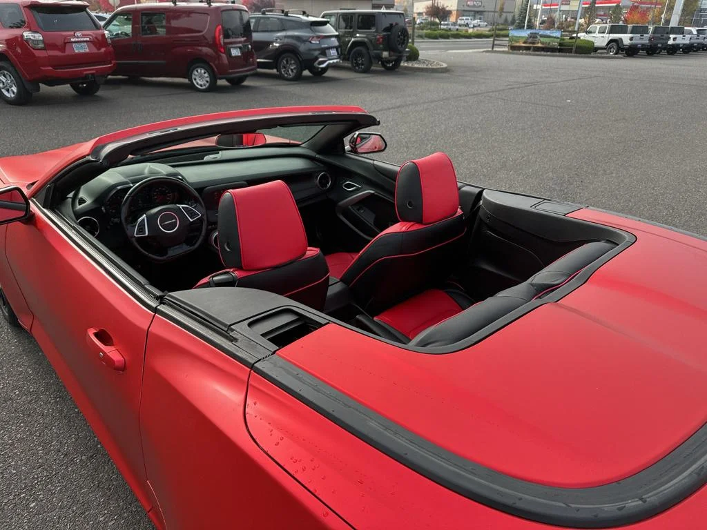 Used 2018 Red Chevrolet 1LT image 23