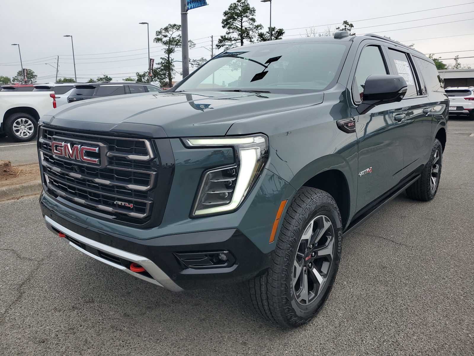 2026 GMC Yukon 4WD AT4 Ultimate AWD's photo