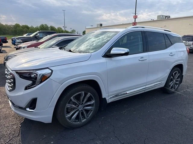 2020 GMC Terrain Denali AWD's photo