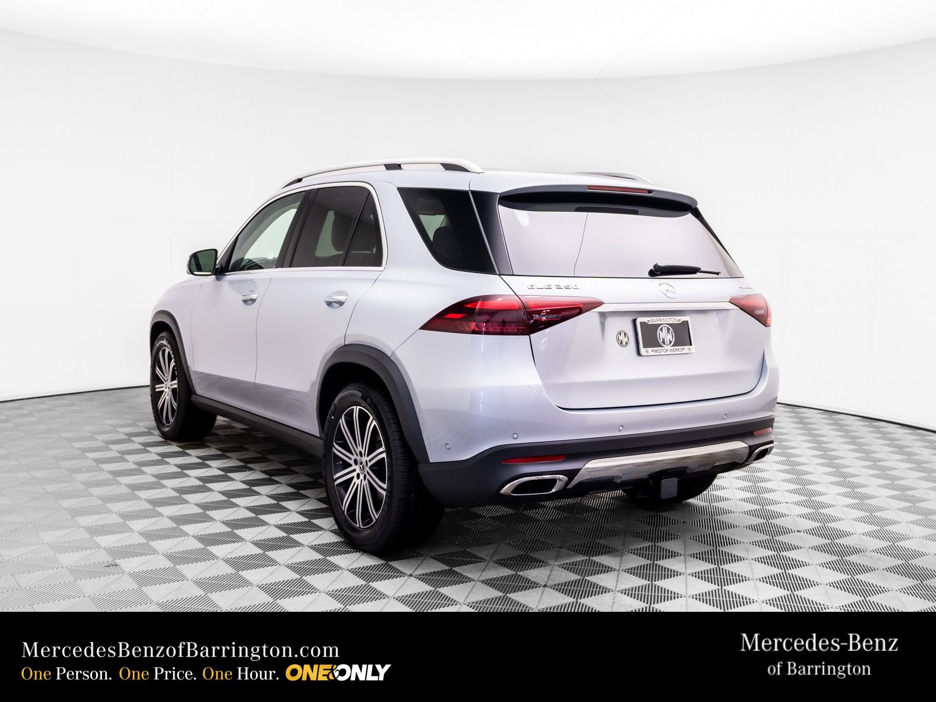 New 2026 Cirrus Silver Metallic Mercedes-Benz GLE 350 image 3