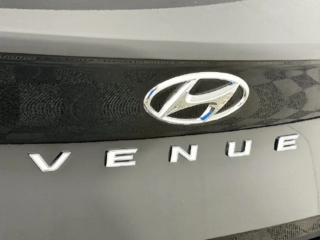 New 2026 Black Hyundai SEL image 23