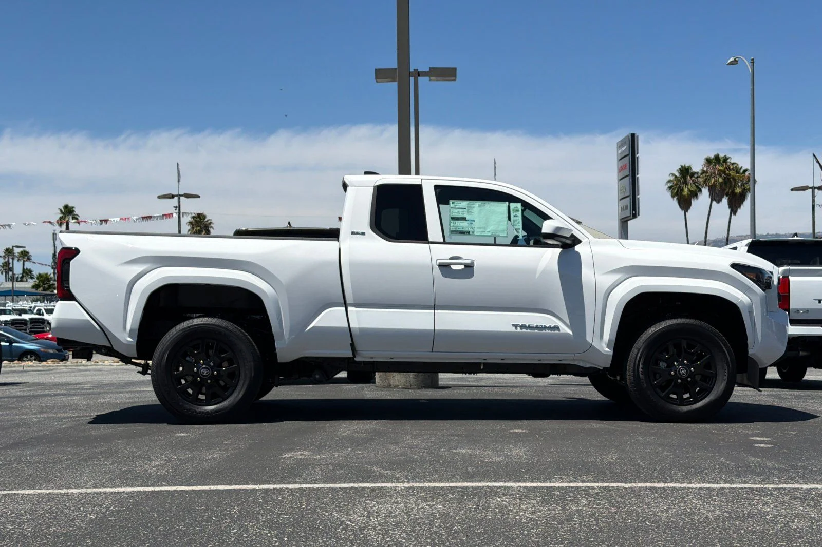 New 2026 Ice Cap Toyota SR5 image 3