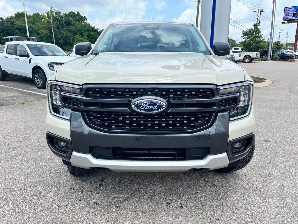 New 2026 Beige Ford XLT image 2