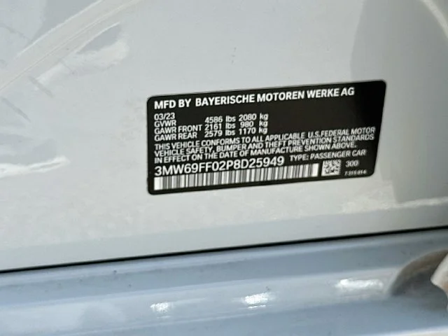 Used 2023 White BMW 330i image 32