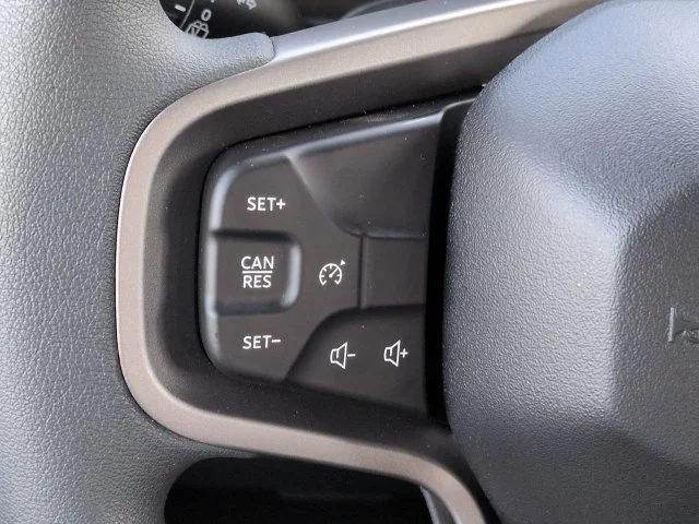 New 2026 Avalanche Gray Ford Base image 23