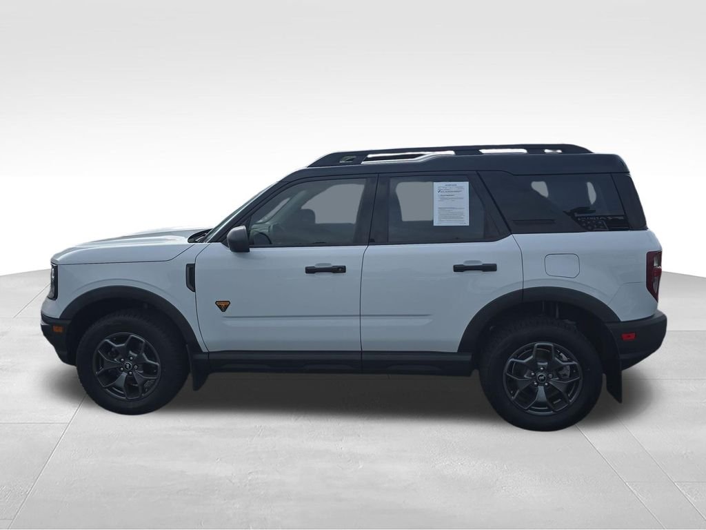 Used 2021 White Ford Badlands image 2