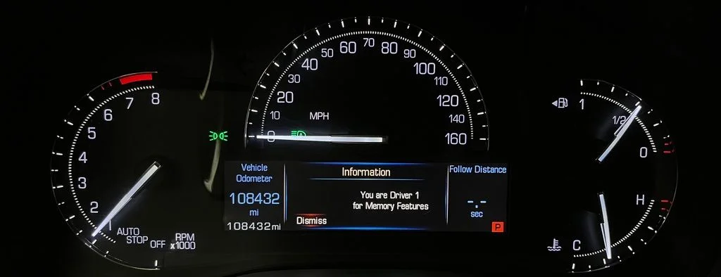 Used 2019 Silver Cadillac Premium Luxury image 24