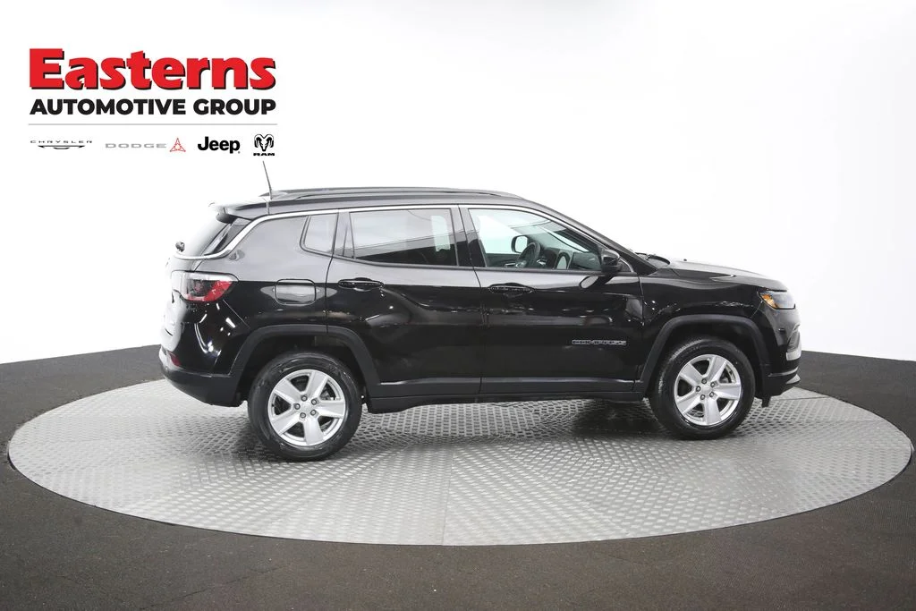 Certified Used 2022 Black Jeep Latitude image 43