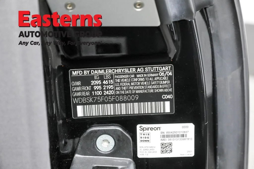 Used 2005 Black Mercedes-Benz SL 500 image 31