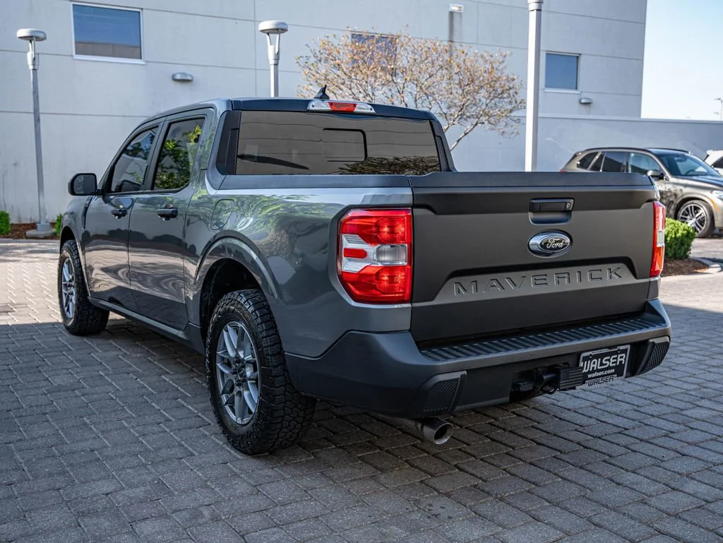 Used 2022 Carbonized Gray Metallic Ford XLT image 7