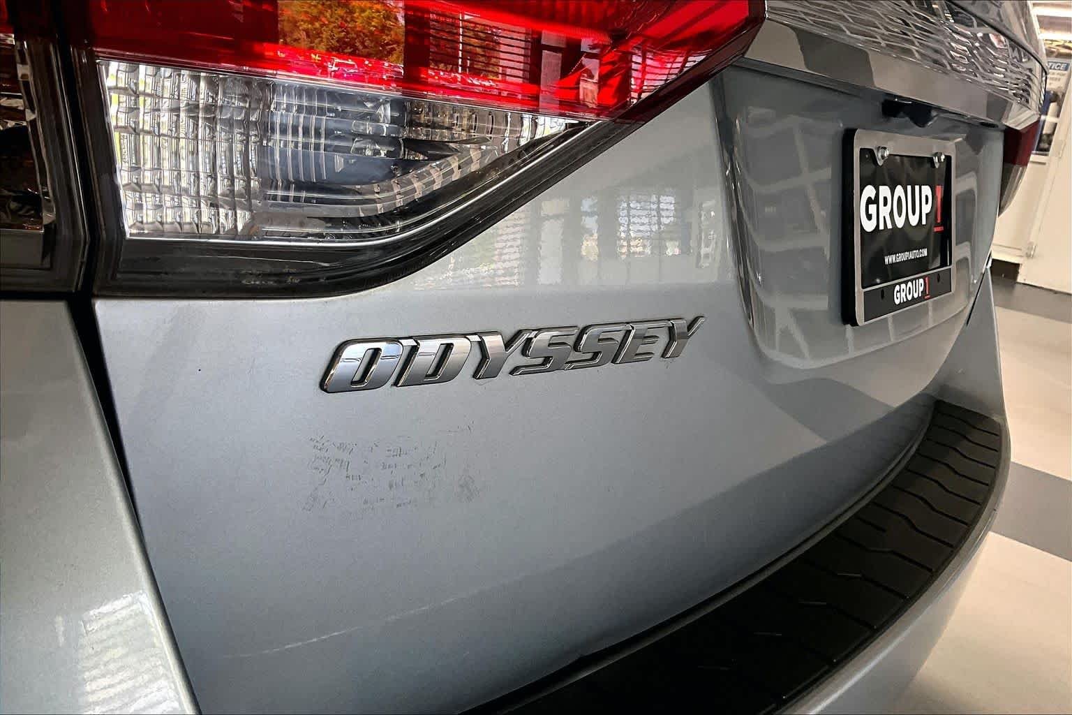 Used 2016  Honda SE image 29