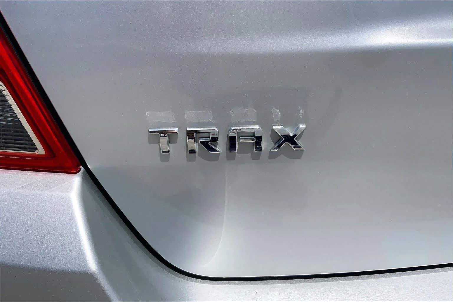 Used 2017 Silver Ice Metallic Chevrolet LT image 10