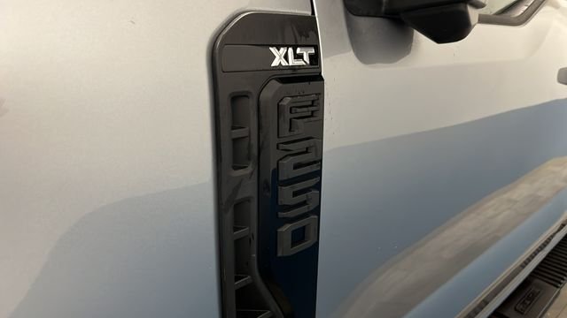 Used 2023 Iconic Silver Metallic Ford XLT image 41