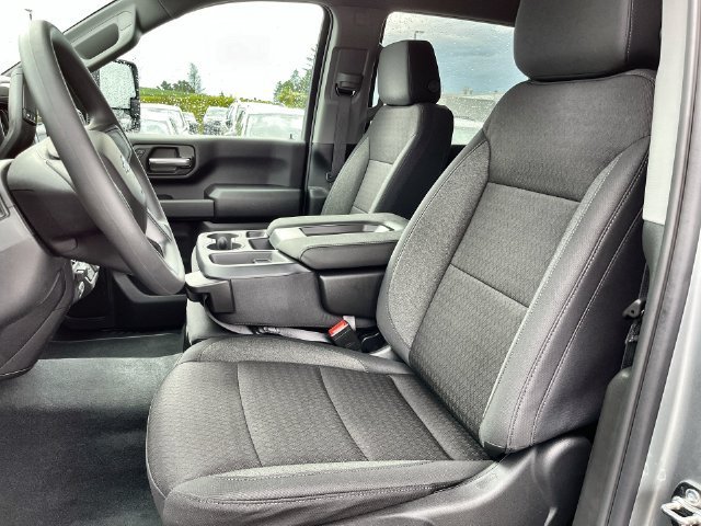 2026 Chevrolet Silverado 2500 HD photo 21 of 40