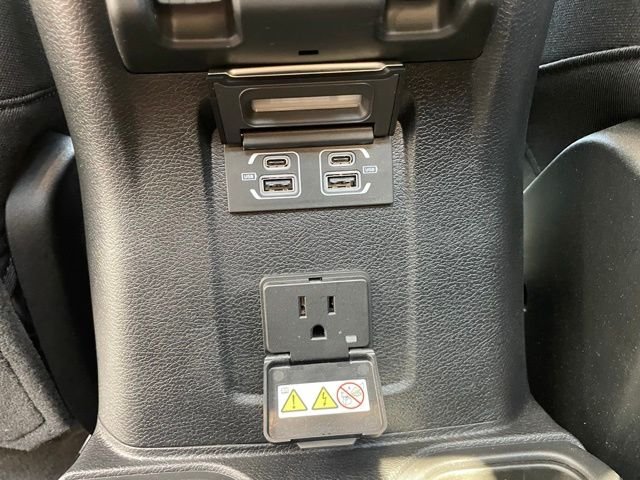 Used 2025 Granite Crystal Clearcoat Metallic Jeep Mojave image 45