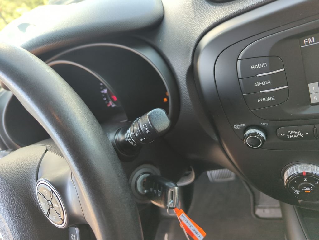 Used 2017 Gray Kia Base image 24