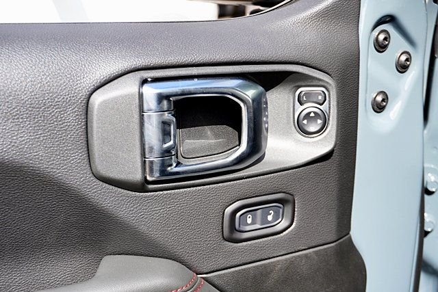 New 2026 Anvil Clear-Coat Exterior Paint Jeep Rubicon image 28