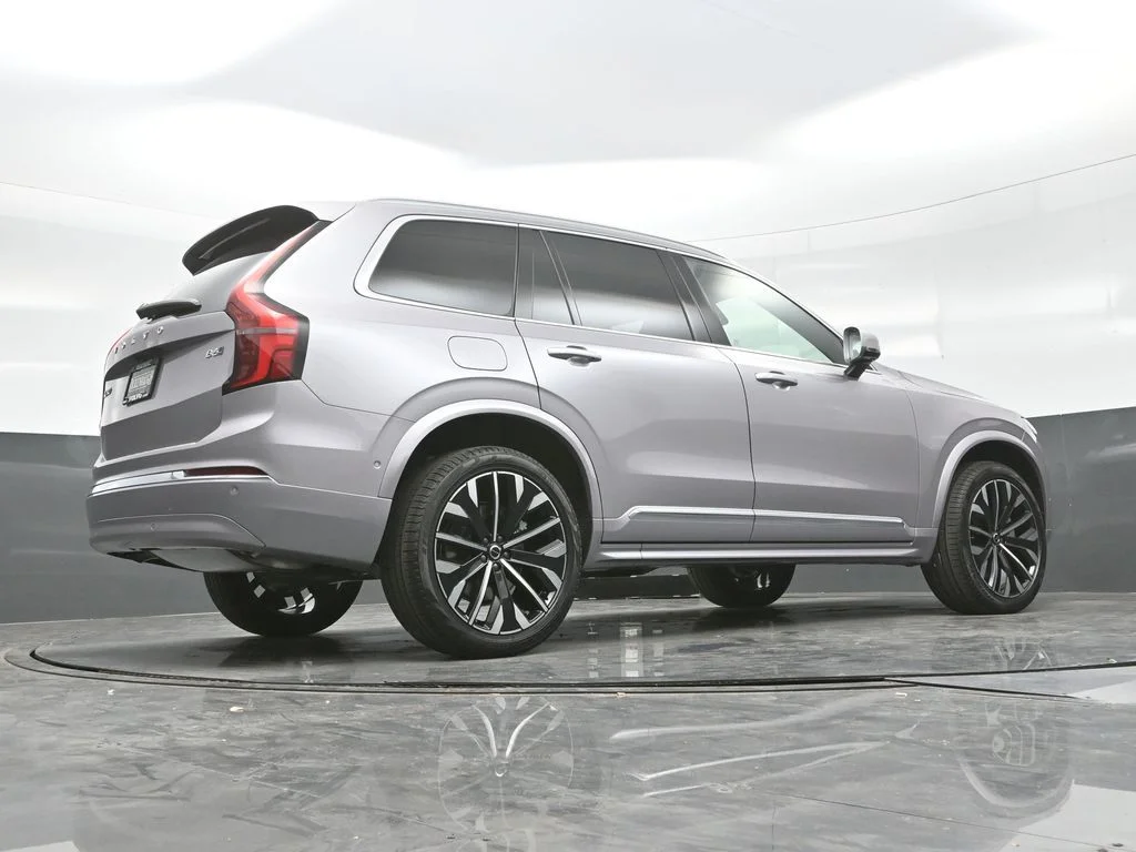 New 2026 Aurora Silver Volvo Plus image 35