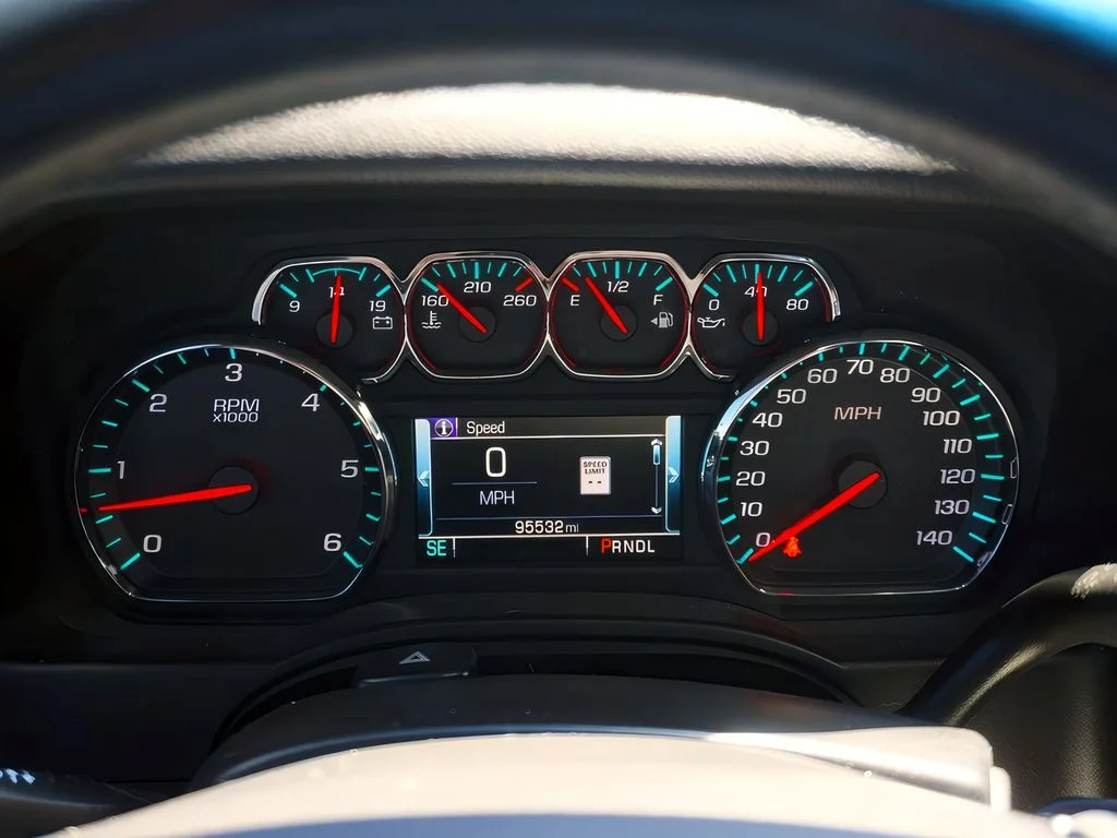 2017 Chevrolet Tahoe LT - Photo 21