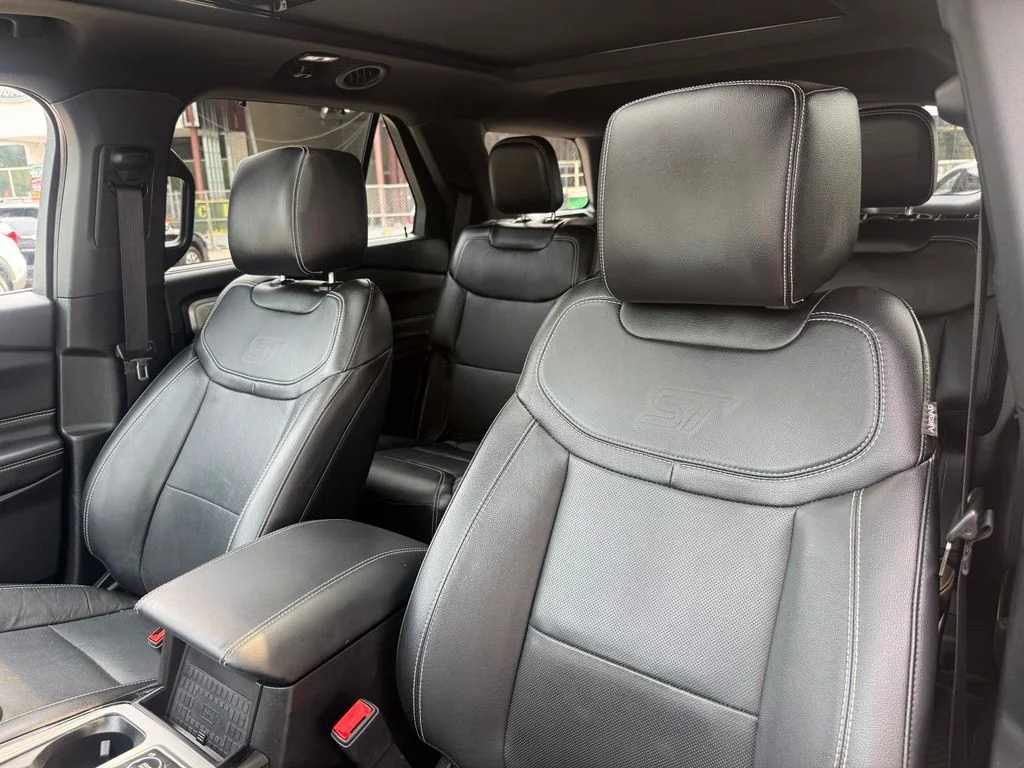 Used 2022 Gray Ford ST image 22