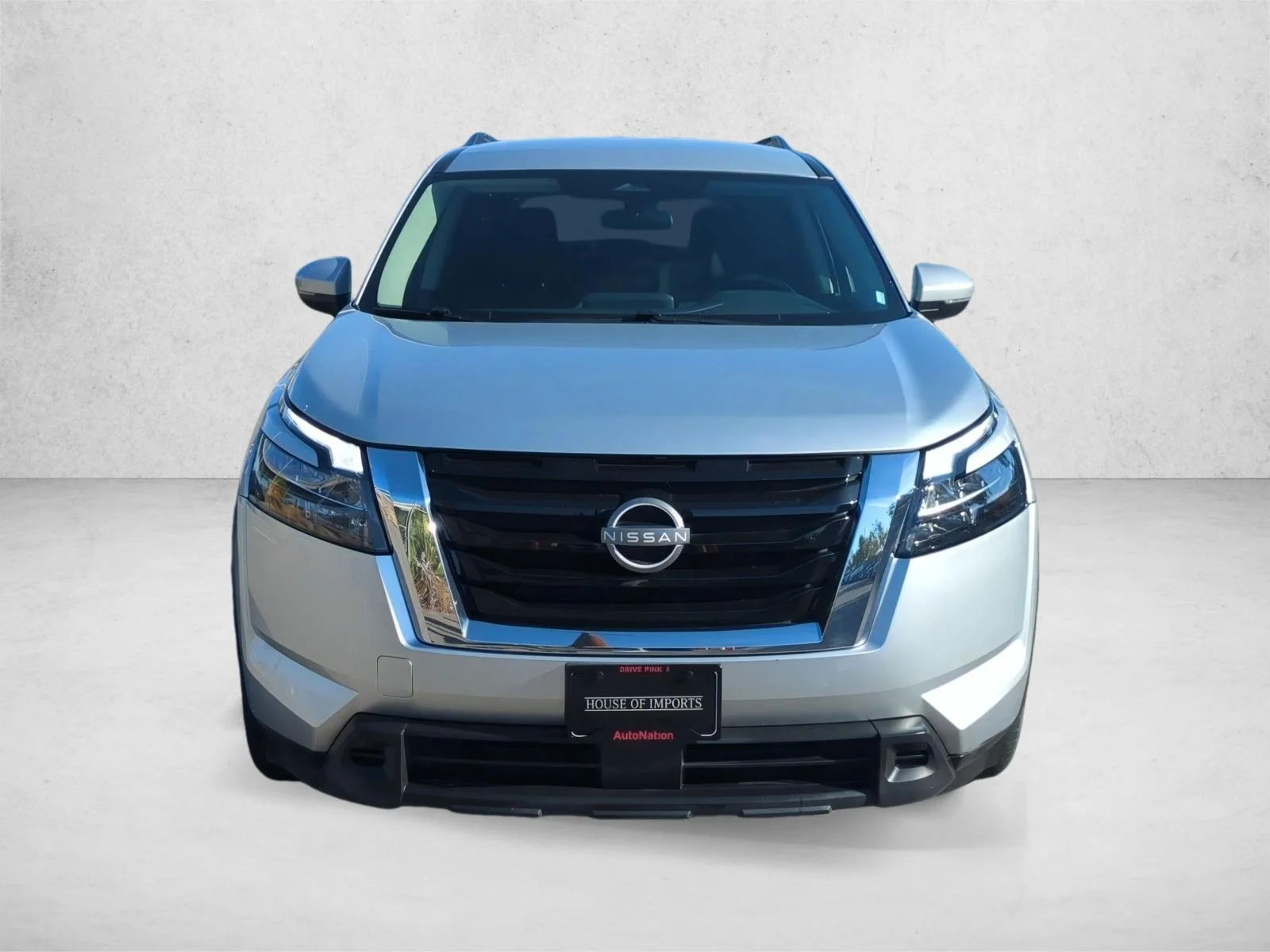 Used 2024 Brilliant Silver Metallic Nissan SV image 2