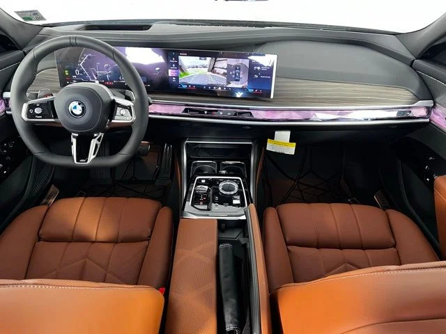 2025 BMW 7 Series 760i - Photo 30