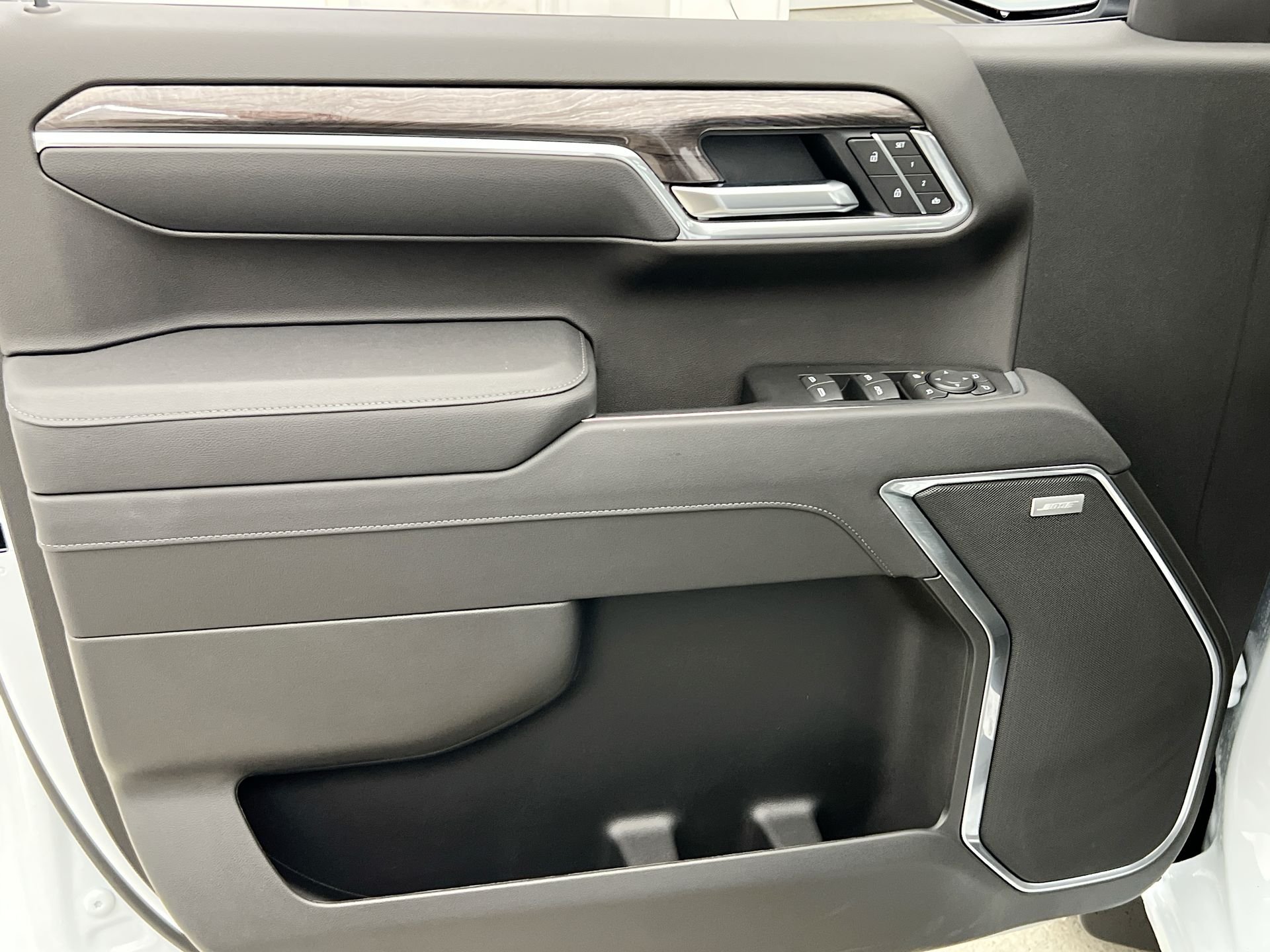 2026 Chevrolet Silverado 1500 LTZ - Photo 64