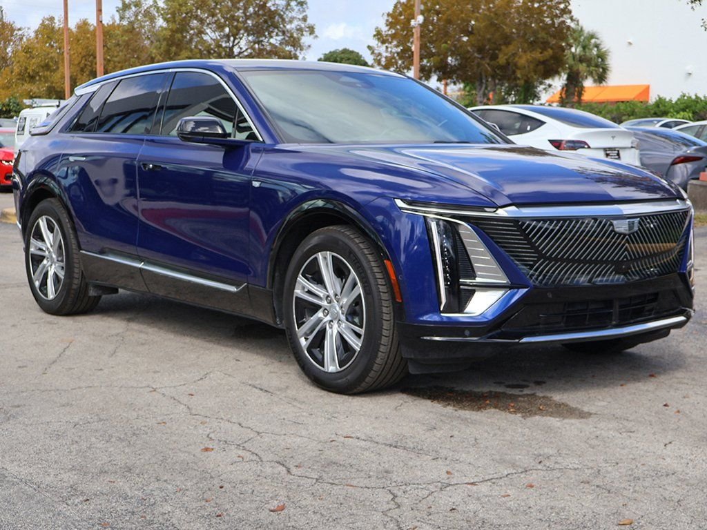 Used 2024 Cadillac LYRIQ Tech with VIN 1GYKPMRK4RZ118149 for sale in Miami, FL