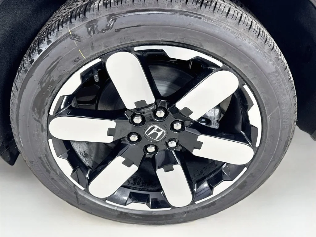 New 2026 Sonic Gray Pearl Honda Elite image 41