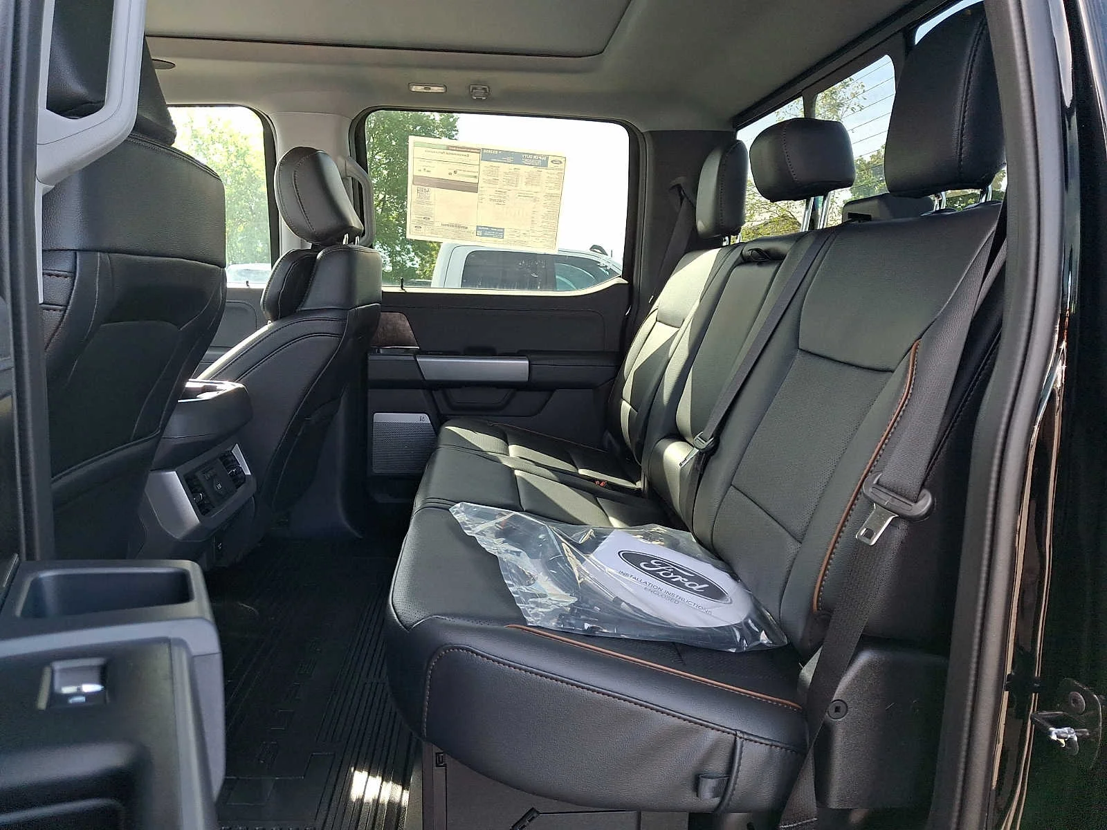 New 2026 Agate Black Metallic Ford F-350® Lariat® image 8