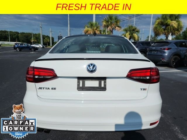 Used 2018 White Volkswagen 1.8T SE Sport image 4
