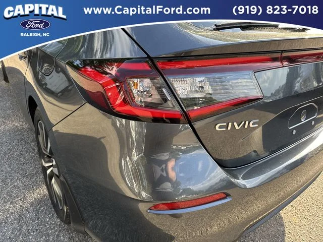 Used 2024  Honda EX-L image 15