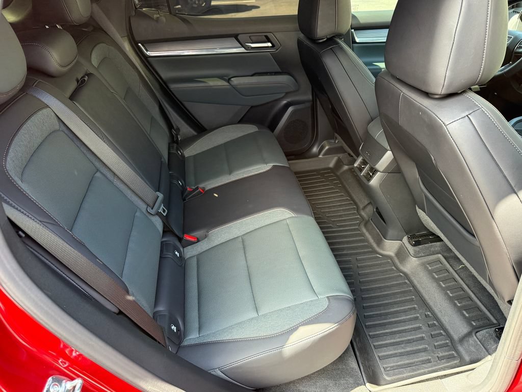 Used 2026 Volcanic Red Tintcoat GMC AT4 image 18