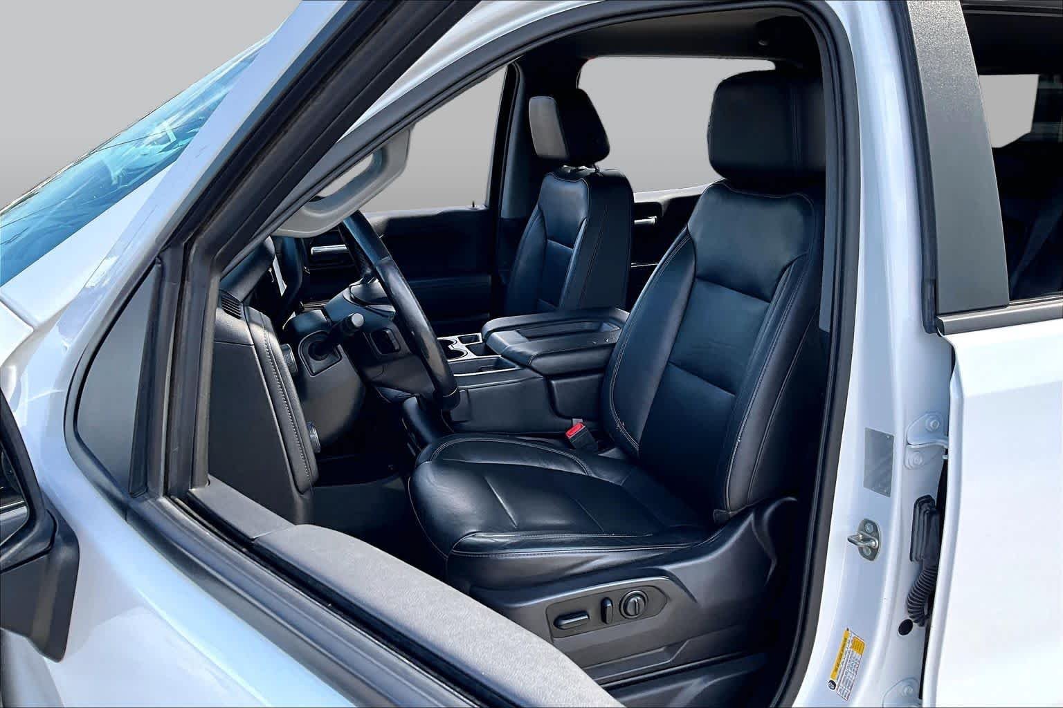 Used 2019 Summit White Chevrolet LT image 8