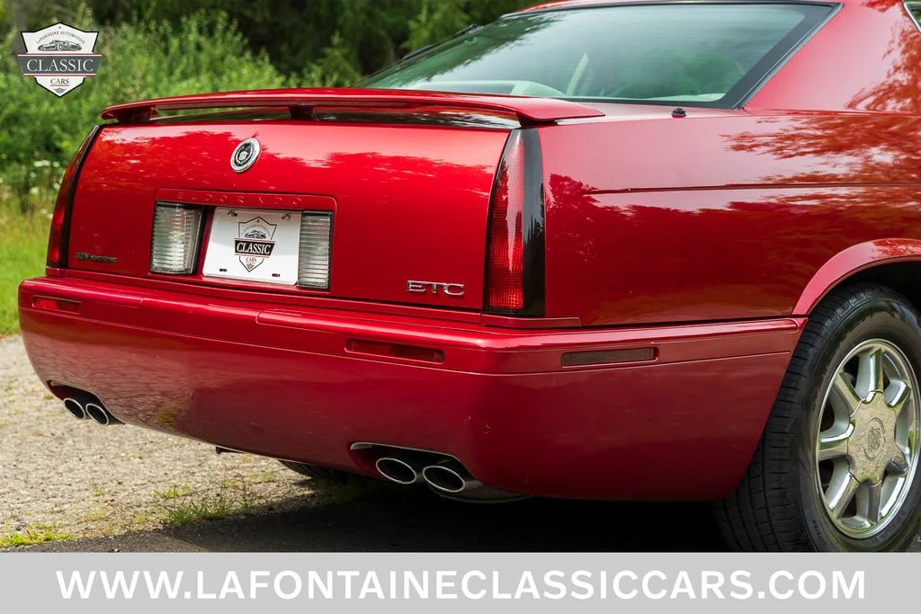 Used 2000 Red Cadillac ETC image 36