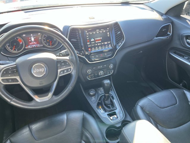 Used 2019 White Jeep Limited image 13