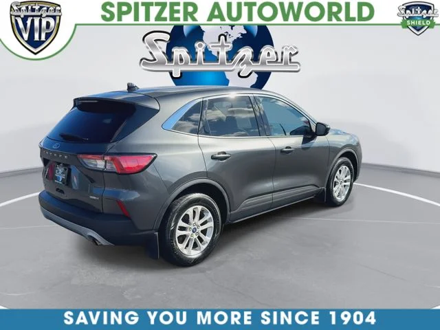 Used 2020 Magnetic Metallic Ford SE image 9