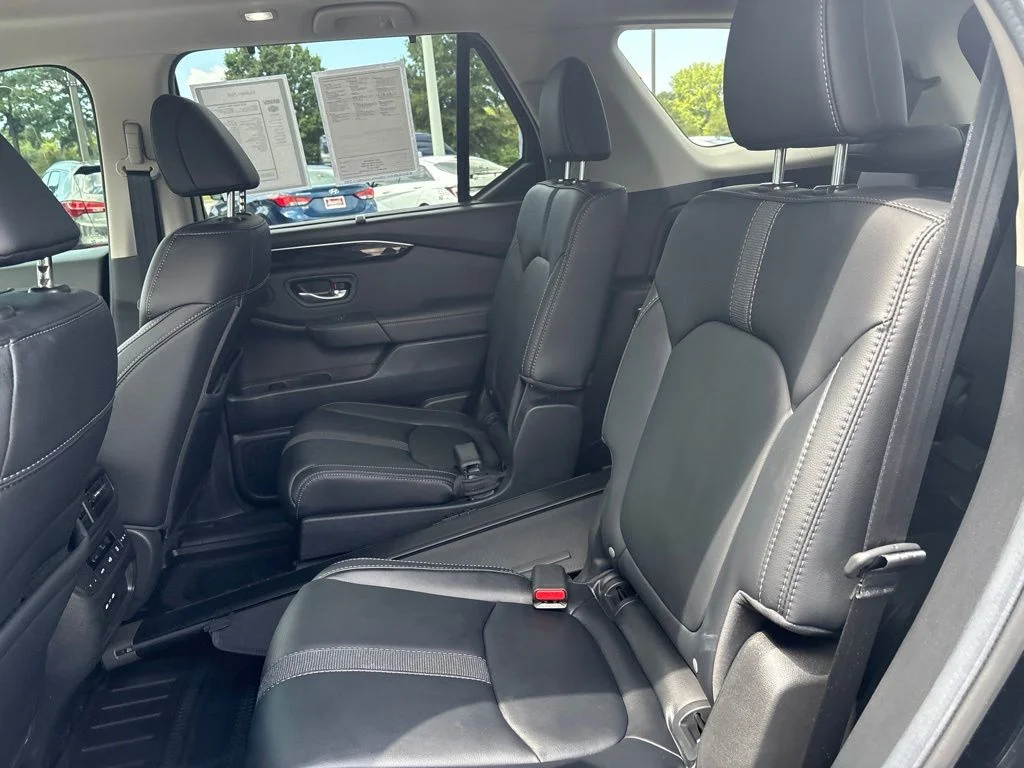 Used 2025 Black Honda Touring image 24