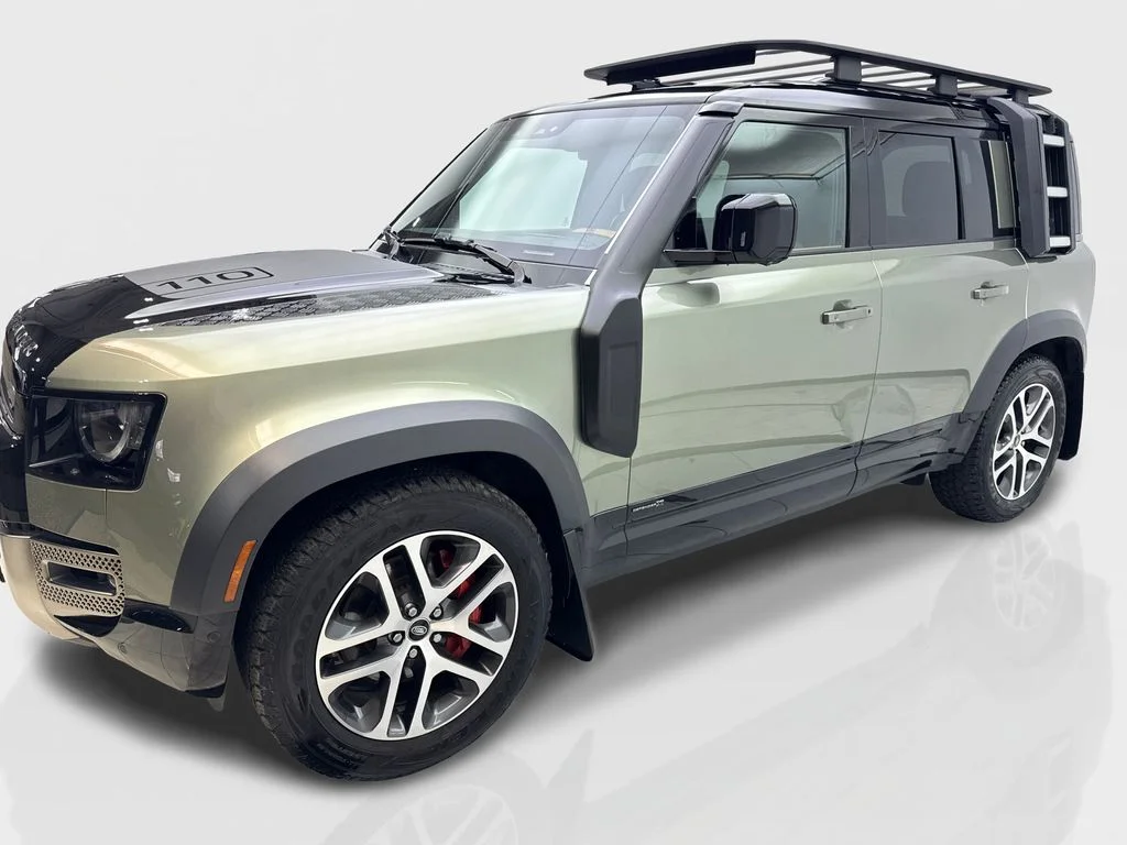 Used 2023 Green Land Rover X image 11