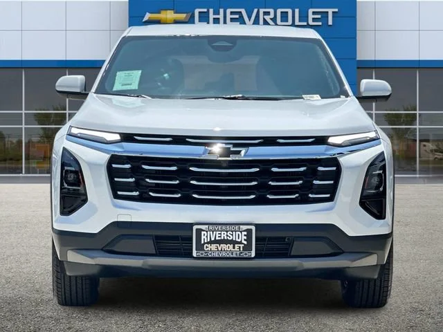New 2026 Summit White Chevrolet LT image 9