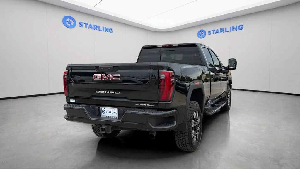 Used 2024 Onyx Black GMC Denali image 8