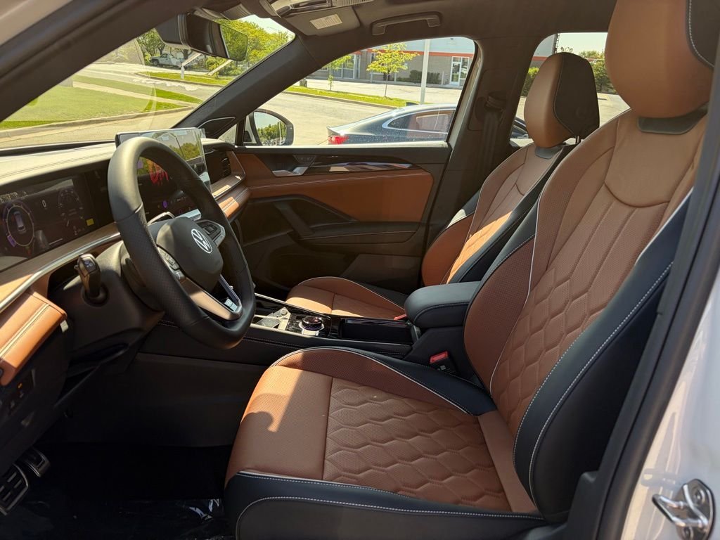 New 2026 Sandstone Volkswagen 2.0T SEL R-Line image 12