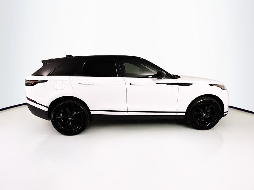 Used 2026 Fuji White Land Rover S image 4