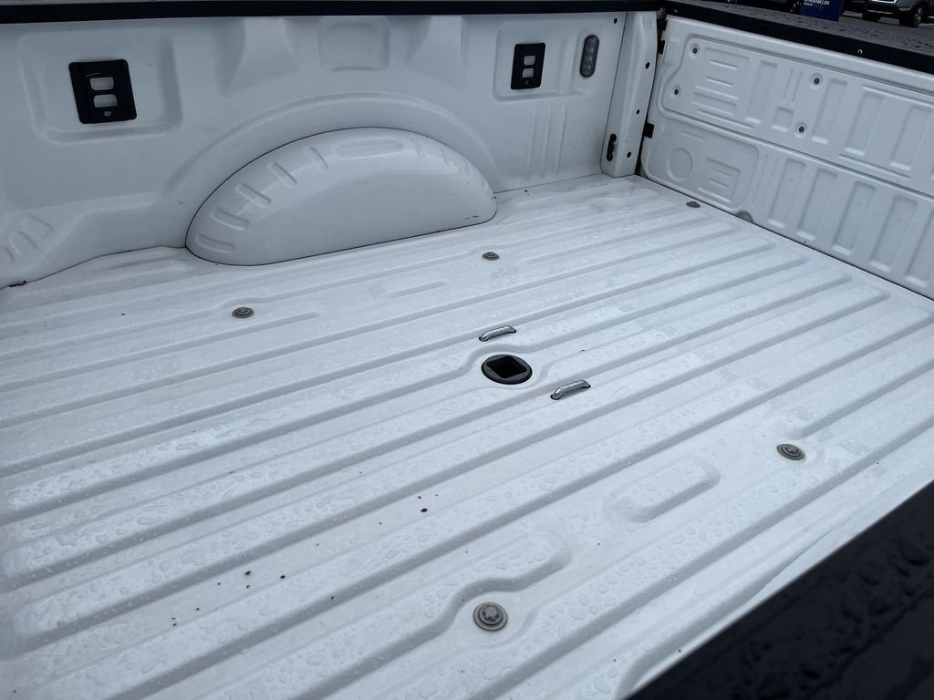 Used 2024 White Ford XL image 21